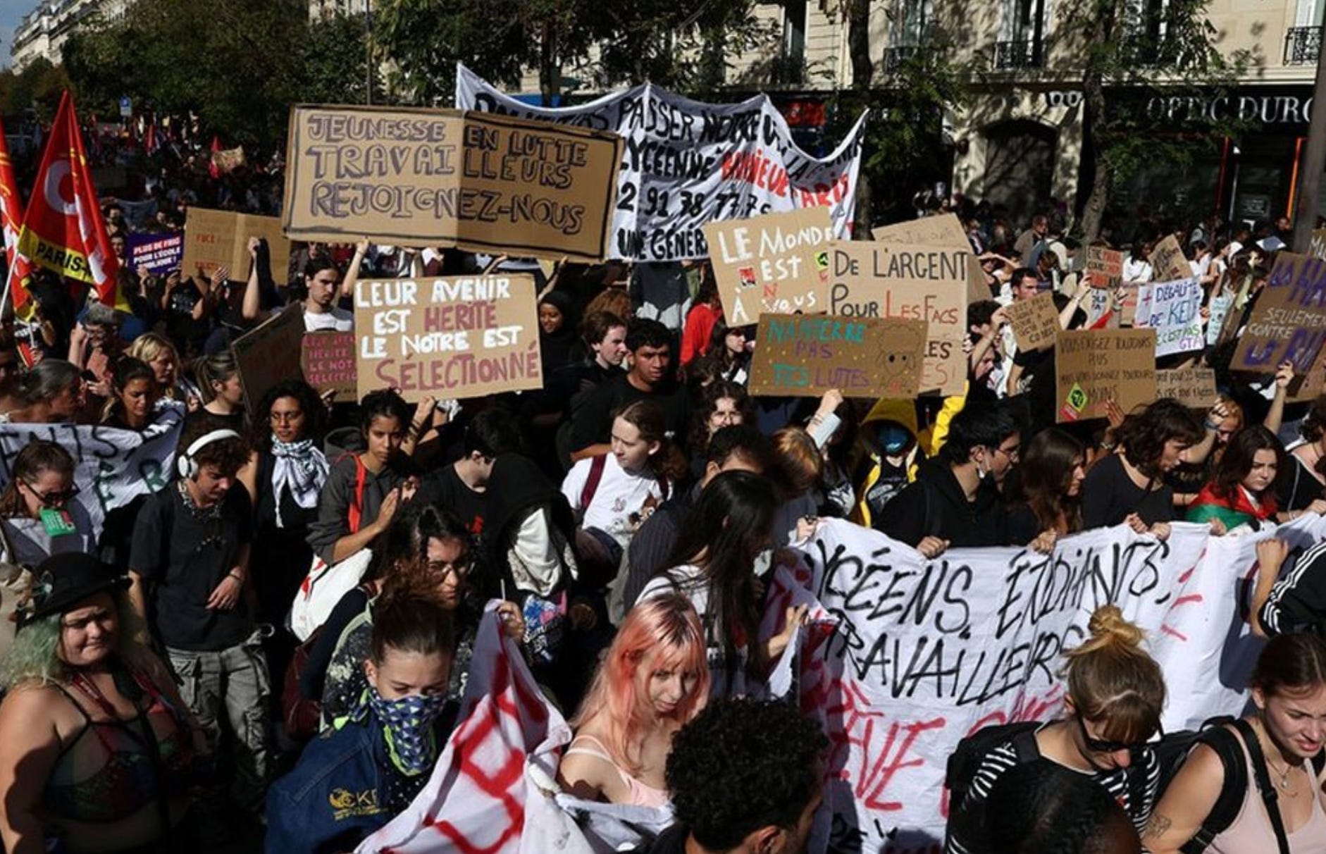 La mobilisation des lycéens a réuni 450 000 manifestants