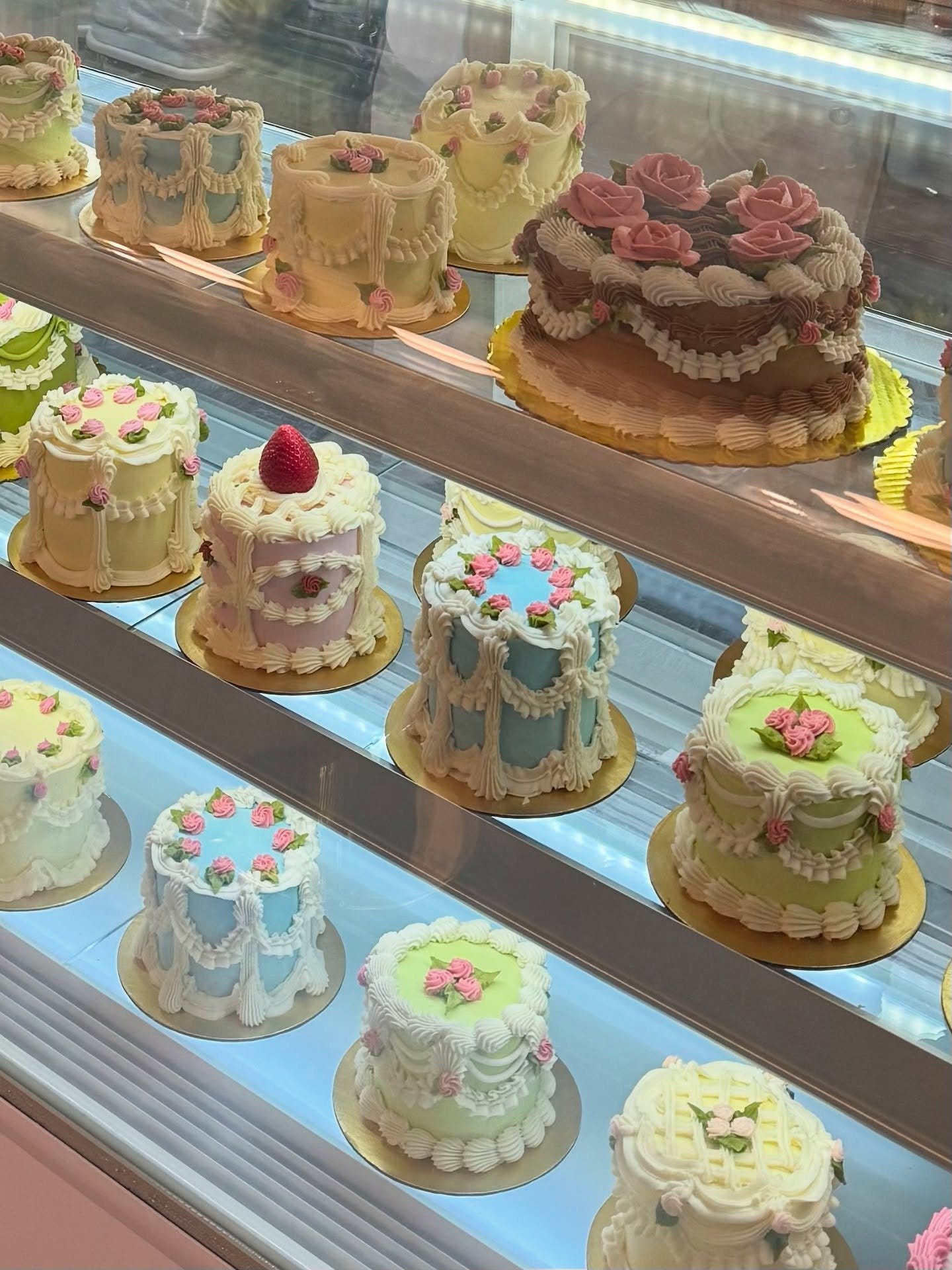 this is only the beginning! i have so many thoughts and no way to put them all into words, apart from: if you have stepped foot in this bakery, THANK YOU! see you wednesday for more&mdash; menu post coming up next 🌷