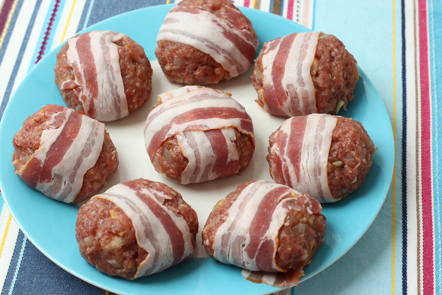 File:Bacon-Frikadellen (6703581613).jpg - Wikimedia Commons