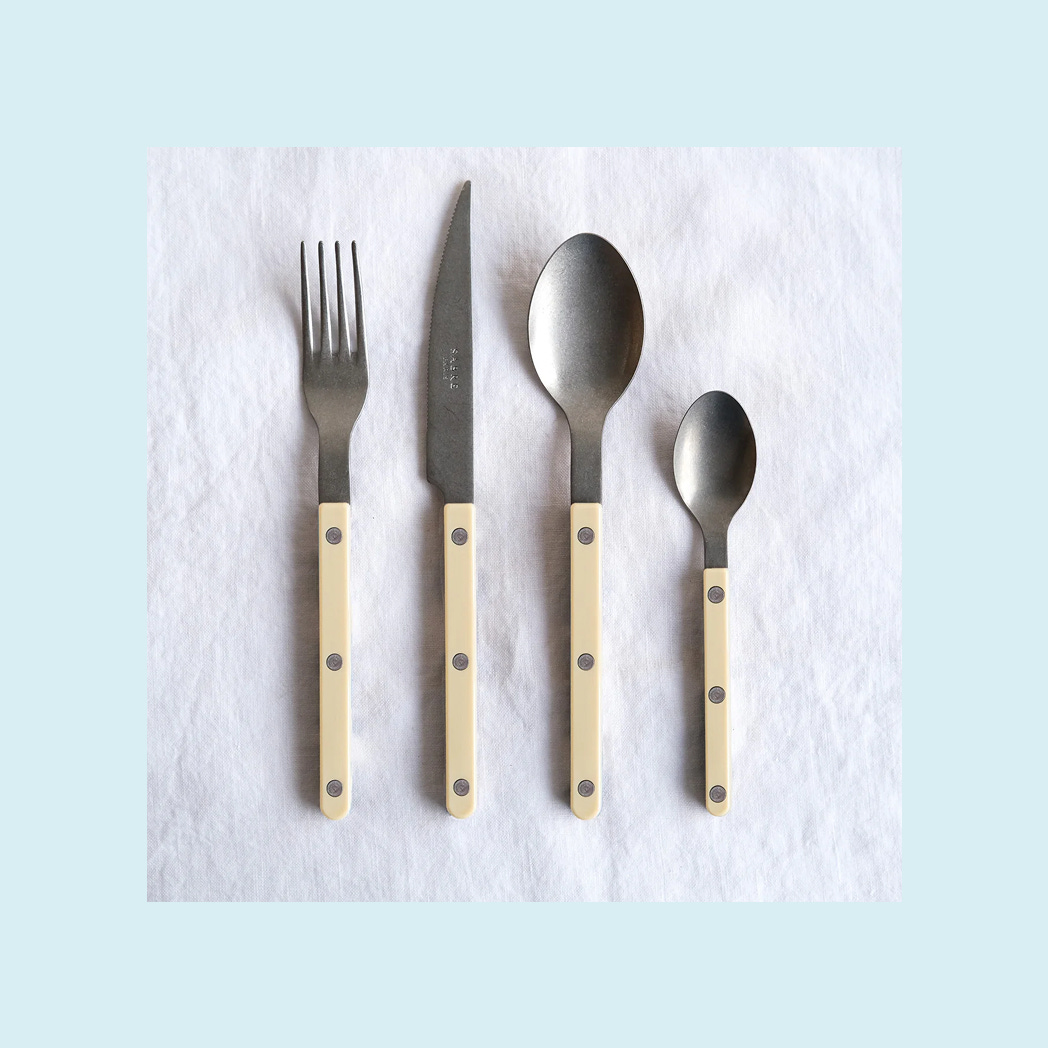 A cutlery set