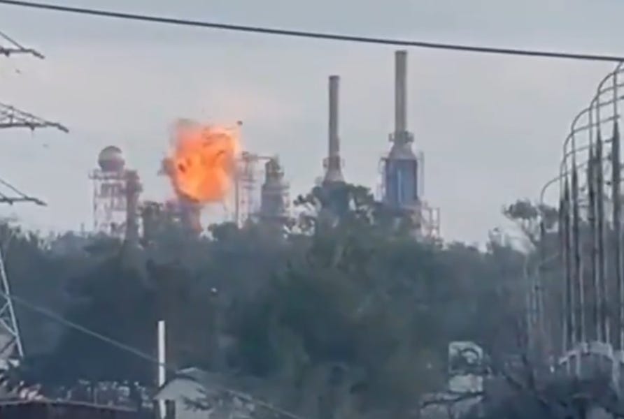 Did CIA's Secret Aiding of Ukraine's Refinery Strikes Do More Harm to Ukraine Than Russia?