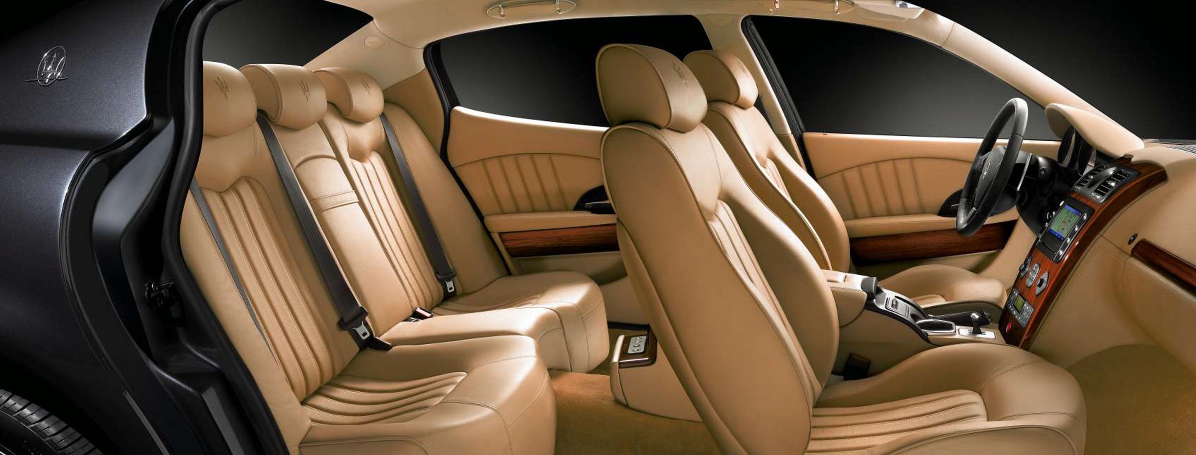 Maserati Quattroporte 2003 Brochure interior Maserati Quattroporte 2003 Brochure interior