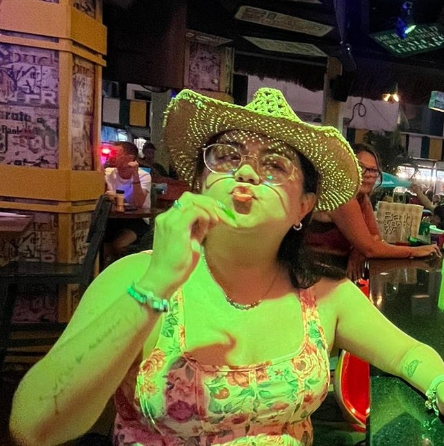 Artwork for la romántica empedernida