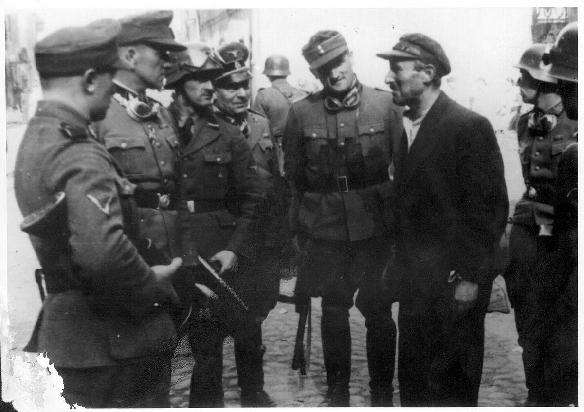 File:Stroop Collection - Jürgen Stroop and other officers - 01.jpg -  Wikipedia