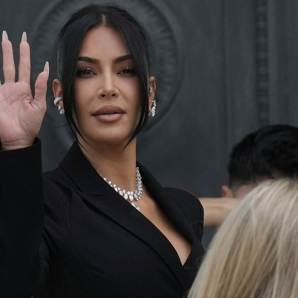 Kim Kardashian gets €1 in damages for being victim of Paris armed robbery | Kim Kardashian | The Guardian Kim Kardashian gets €1 in damages for being victim of Paris armed robbery | Kim Kardashian | The Guardian
