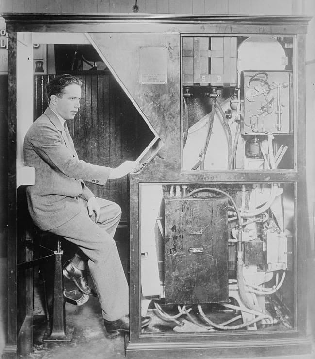 Anatol marco josepho inventor of the modern photo booth Anatol marco josepho inventor of the modern photo booth