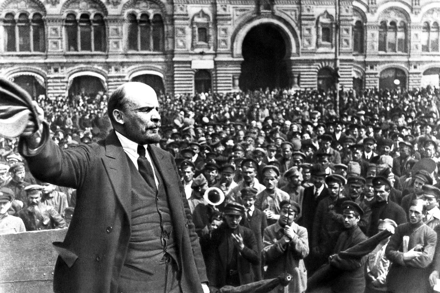 Deflagrada há 100 anos, Revolução Russa também mudou o Brasil - Jornal  Grande Bahia (JGB)