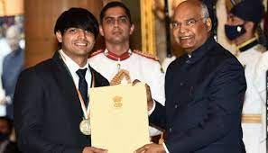 Will strive to do my best in Paris 2024 Olympics&#39;: Neeraj Chopra after  receiving Major Dhyan Chand Khel Ratna award | Other Sports News | Zee News