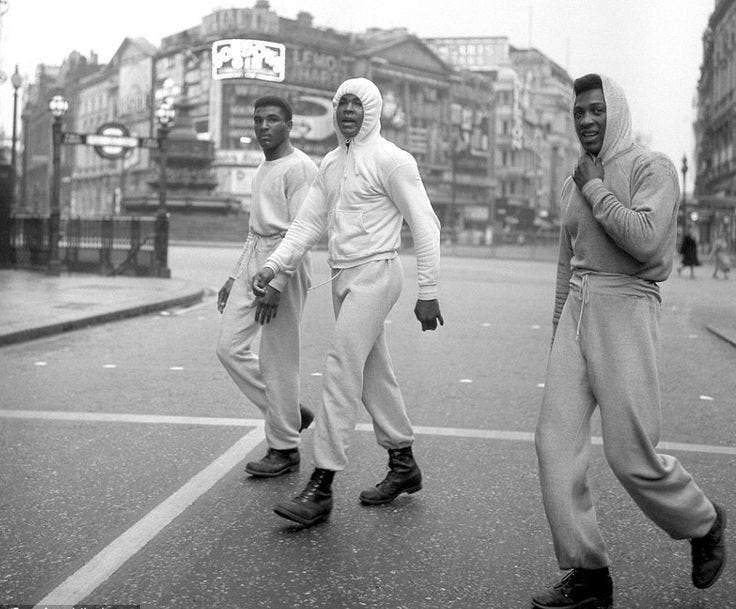 Pin by Grumpy Alf on Muhammad Ali | Hoodies, Vintage sweatshirt, Hooded  sweatshirts
