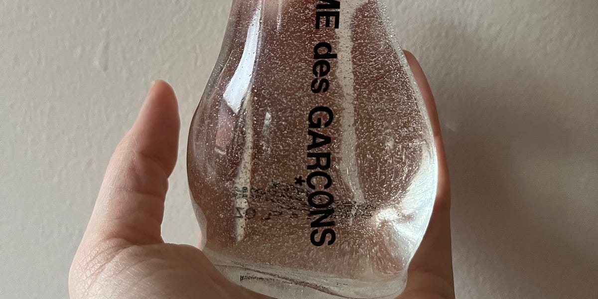 Comme des Garçons (2011) - by Quinn MacRorie - SMELL WORLD