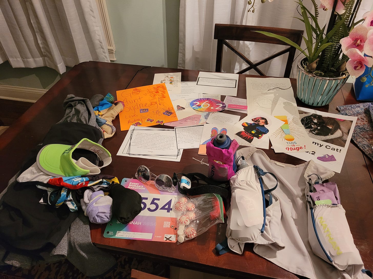 Table of racing gear in preparation for a marathon. 