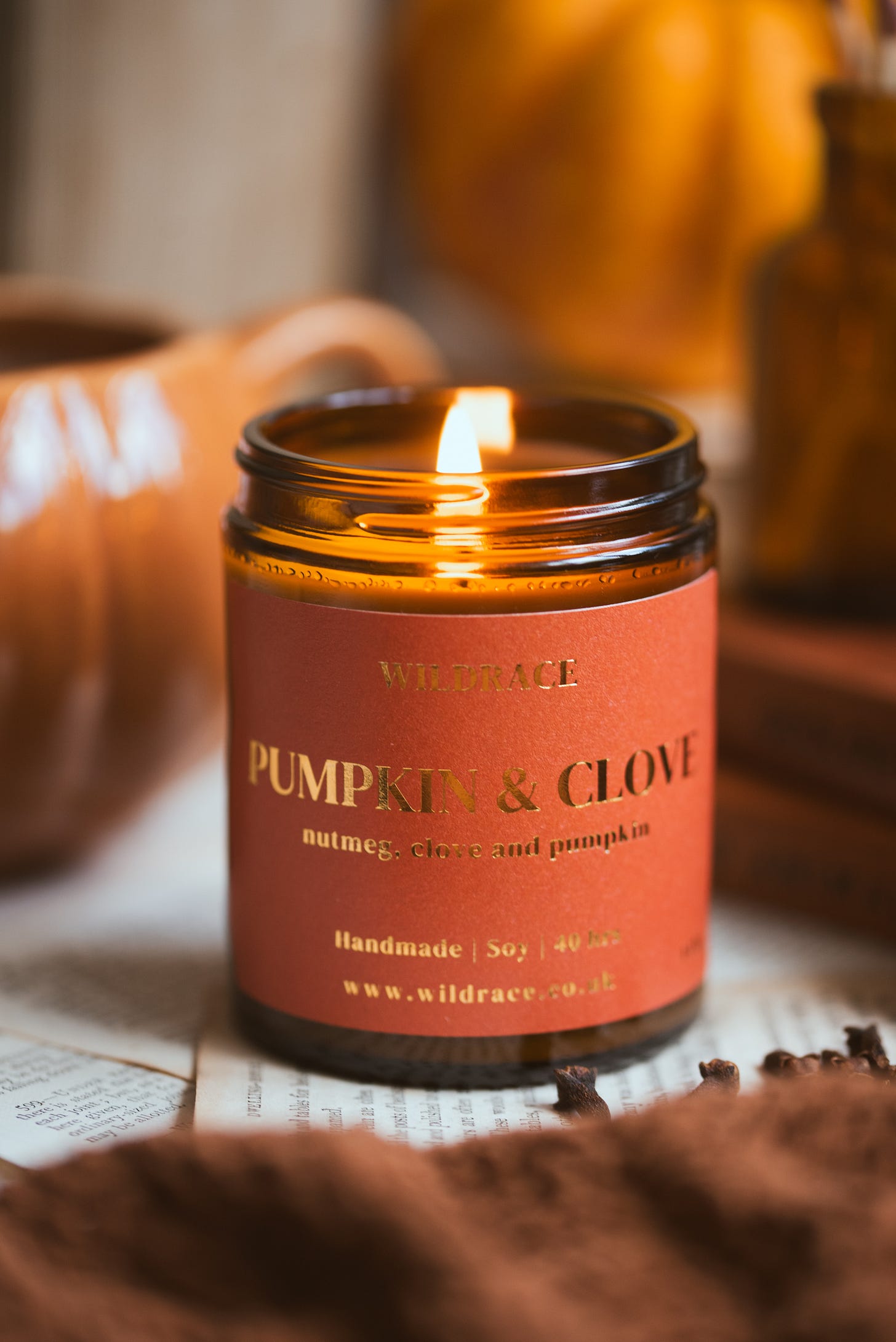 uk's favourite pumpkin and clove candle