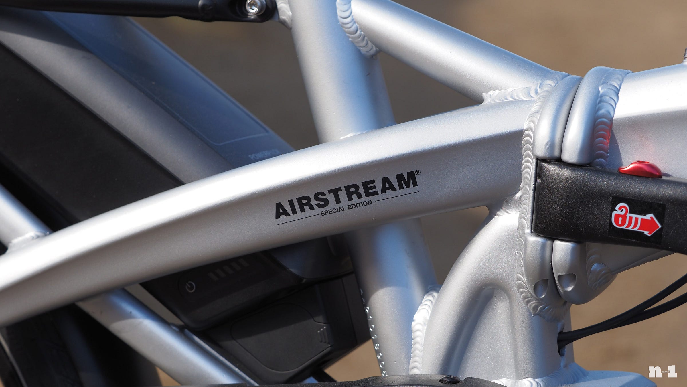 Tern x Airstream Vektron