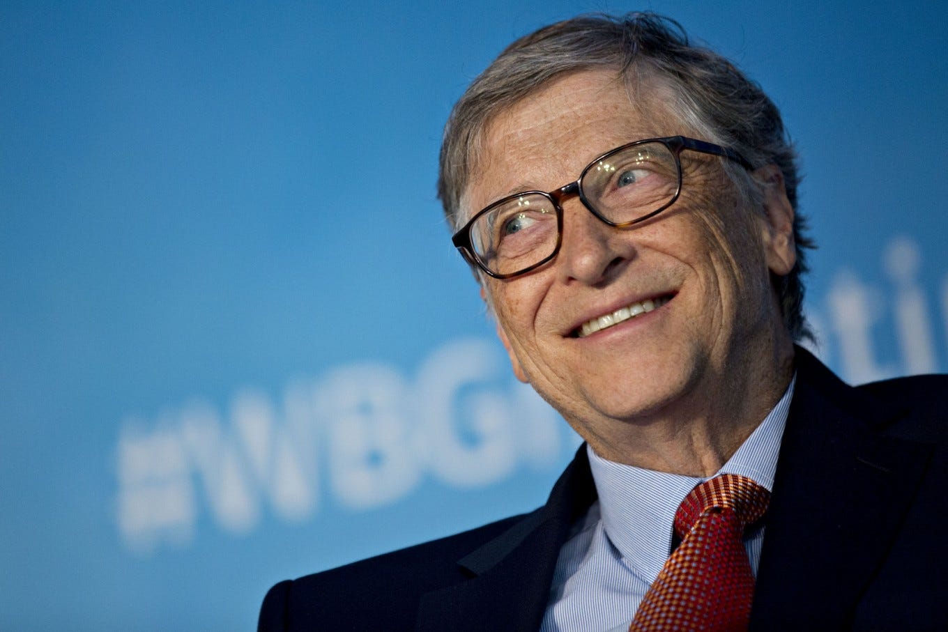 Bill Gates Steps Down From Microsoft Board - TECH FOE