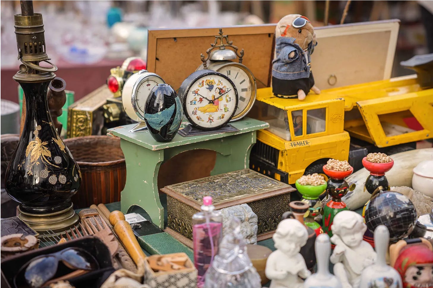 The Pulse of the Twelfth: Finding the Real Paris at Marché d’Aligre