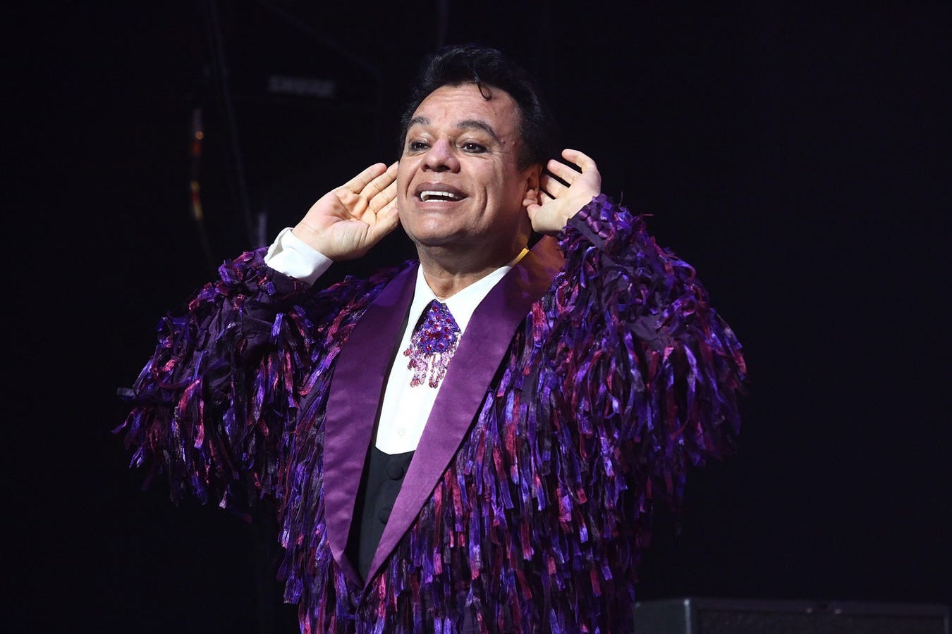 Juan Gabriel Netflix Docuseries: Personal Archives Reveal His Genius And Humanity Juan Gabriel Netflix Docuseries: Personal Archives Reveal His Genius And Humanity