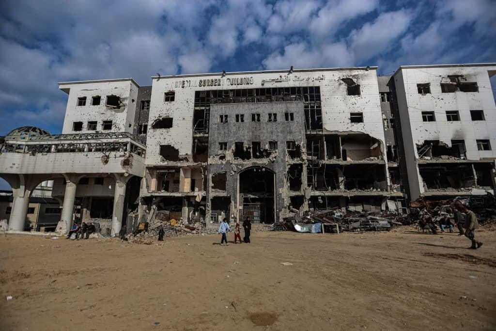 Al-Shifa Hospital in Gaza City after the Israeli army destroyed most of the hospital's medical equipment during the war on Gaza, on December 31, 2025. (Photo: Omar Ashtawy/APA Images) Al-Shifa Hospital in Gaza City after the Israeli army destroyed most of the hospital's medical equipment during the war on Gaza, on December 31, 2025. (Photo: Omar Ashtawy/APA Images)