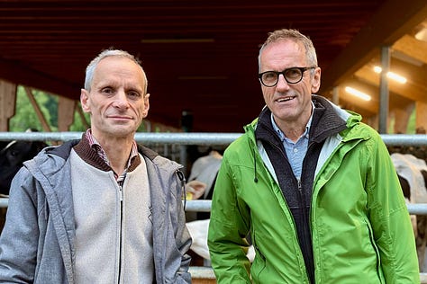 Gastgeber, Besucher und Referenten am Puure-Höck des Zürcher Bauernverbandes ZBV.