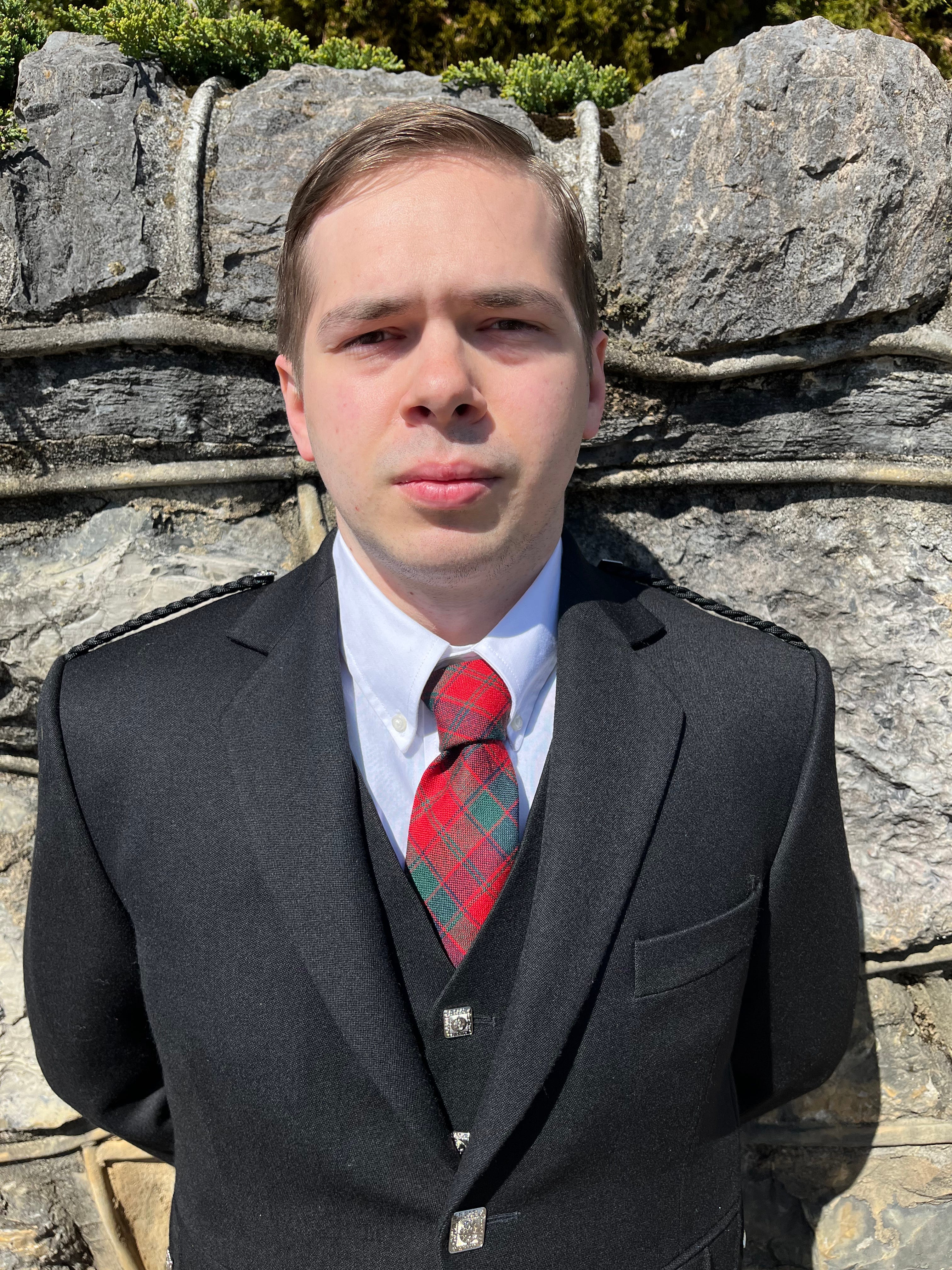 Praying in Gaelic - by Dustin A. Ashley, image size:3024x4032