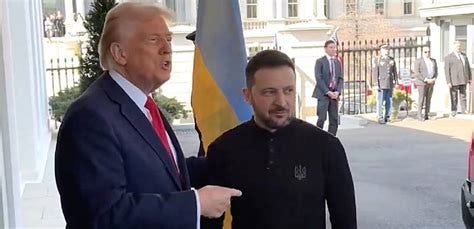 WATCH: President Trump starts poking fun of Zelenskyy as soon as he ...