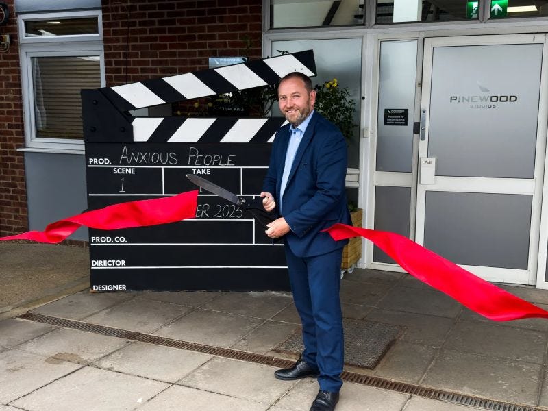 No alternative text description for this image