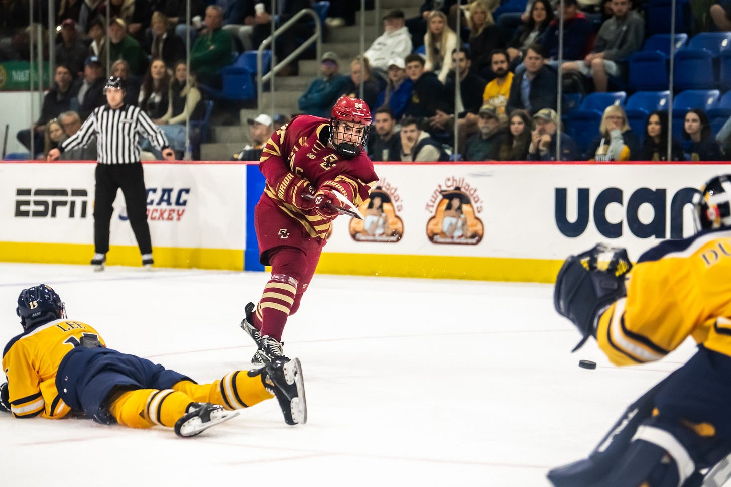 No. 6 Eagles Down No. 2 Quinnipiac 2-1 in Overtime to Open Season - Boston  College Athletics