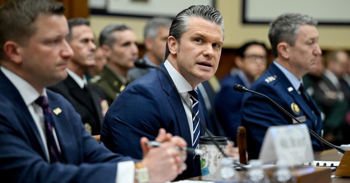 Skeptical Democrats confront Hegseth about Iran war for the first time  since conflict started - Los Angeles Times