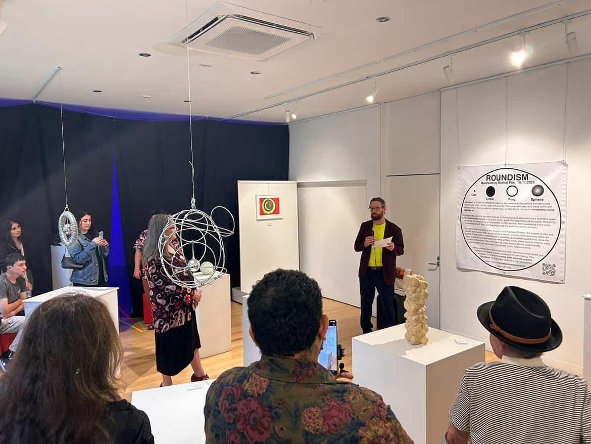 Historical launch event at 2025 Exhibition “Glimpse of Another Universe” by Michal Plis in Louis Joel Gallery in Altona, Melbourne, Australia - where Roundism Art Movement was released.