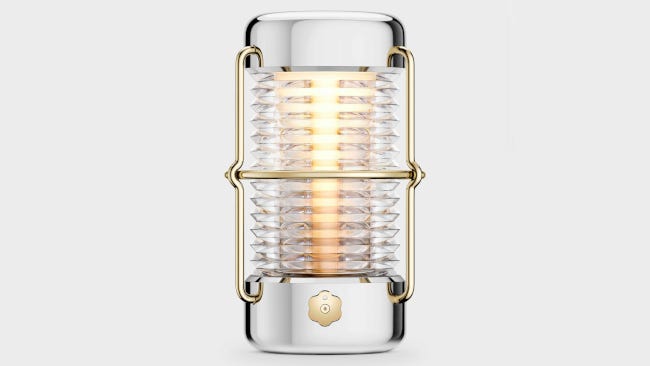 Lampe design qui irait bien sur mon yacht, mais je n'en ai pas