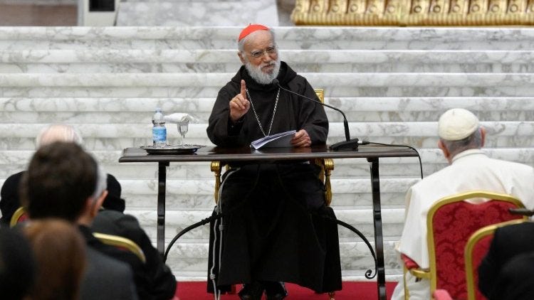 Cardinal Cantalamessa: Mary places Jesus in our arms at Christmas - Vatican  News