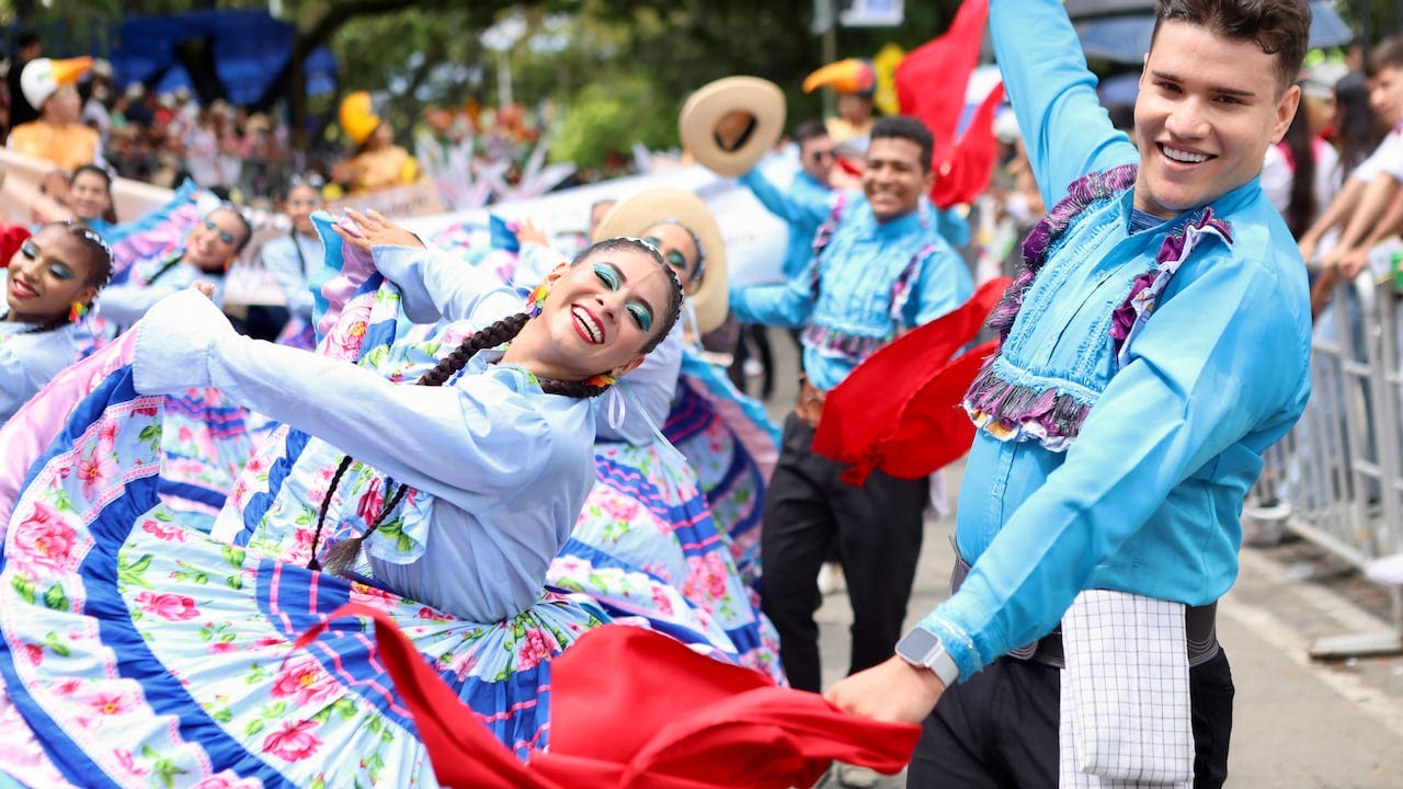 San Juan y San Pedro: la celebración que convirtió al Huila en símbolo  cultural - Semana