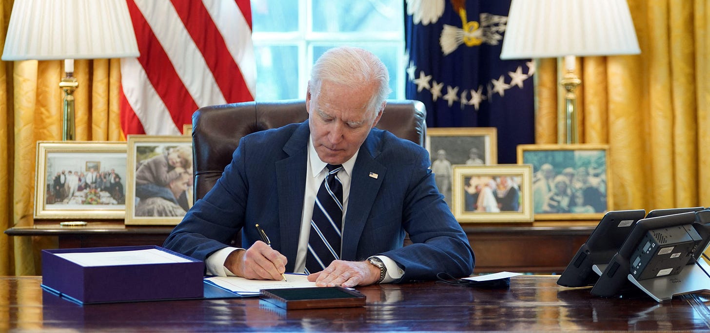 U.S. President Joe Biden issued an executive order calling for regulators to work together to establish a clear and consistent framework for crypto regulation.