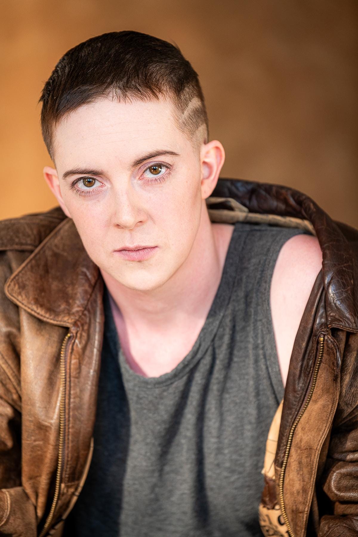 Em Siobhan McCourt - IMDb