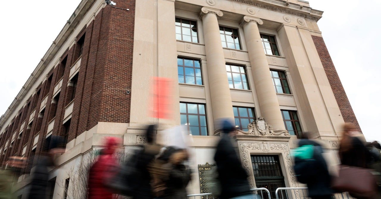 University of Michigan expanding Go Blue Guarantee to families making $125K  or less - mlive.com