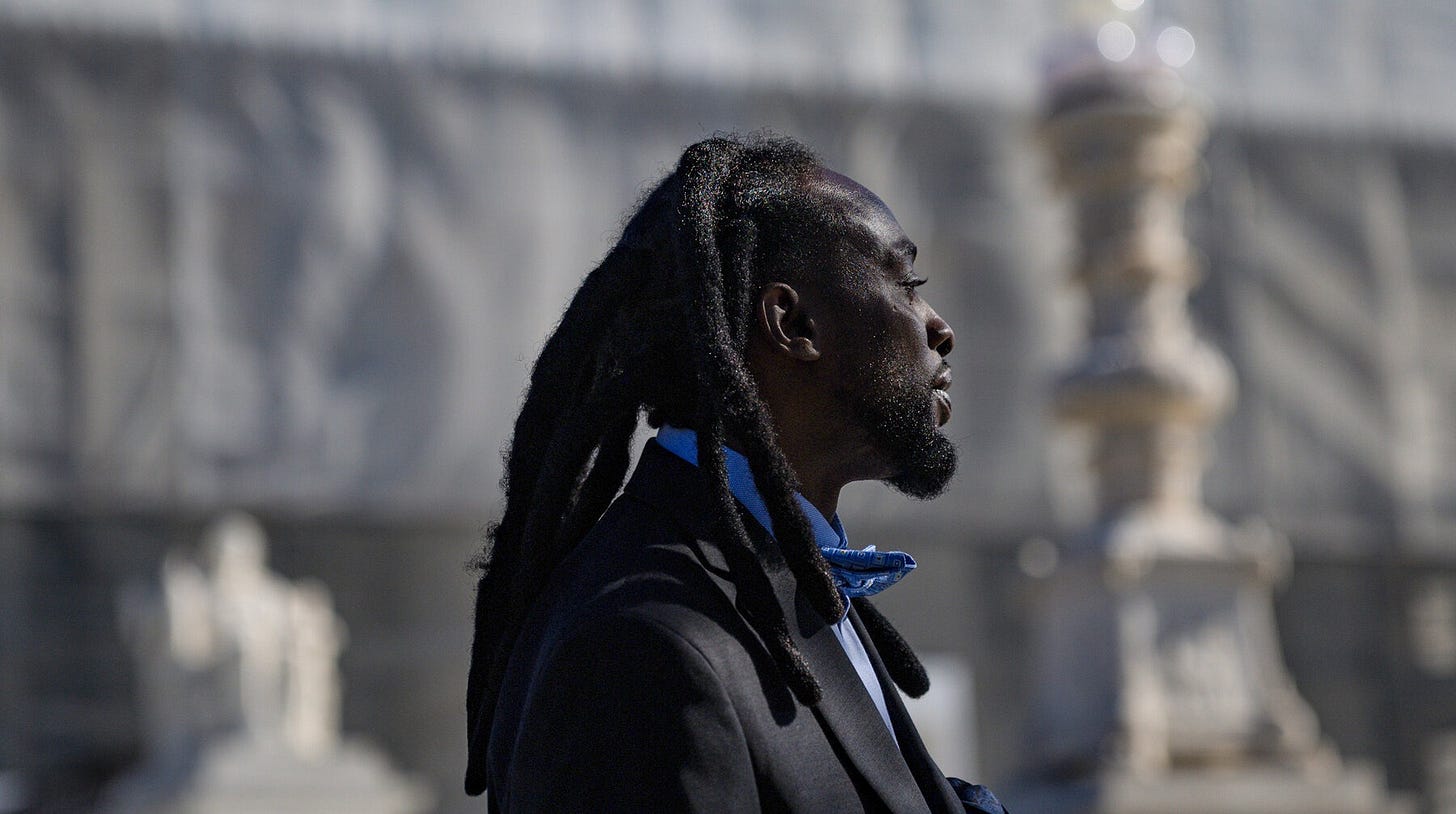 Prison Guards Shaved His Dreadlocks. The Supreme Court Seems Skeptical He  Can Sue. - The New York Times