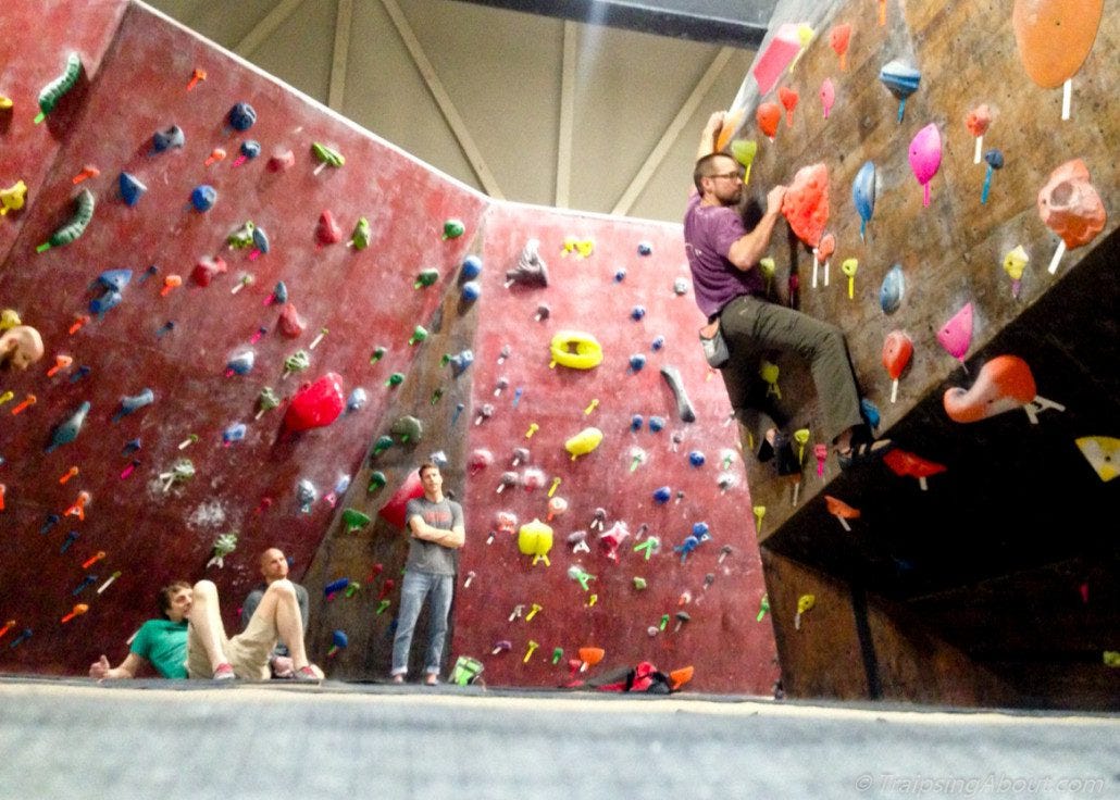 I hadn't climbed for 2 years (!) before Martin (climbing here) coaxed me into a bouldering session. I hadn't climbed for 2 years (!) before Martin (climbing here) coaxed me into a bouldering session.