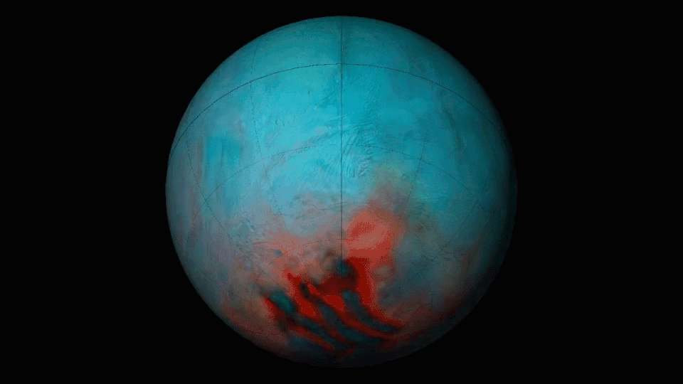 File:Enceladus in the Infrared - PIA24023.gif