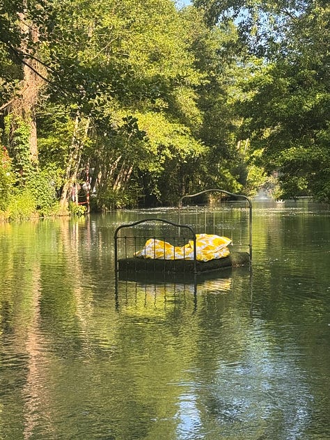 Moulin Jaune outside of Paris