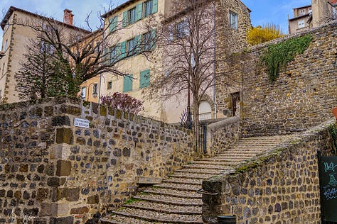 Path to the cathedral