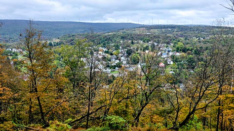 16 miles of fall color unfolding in the mountains