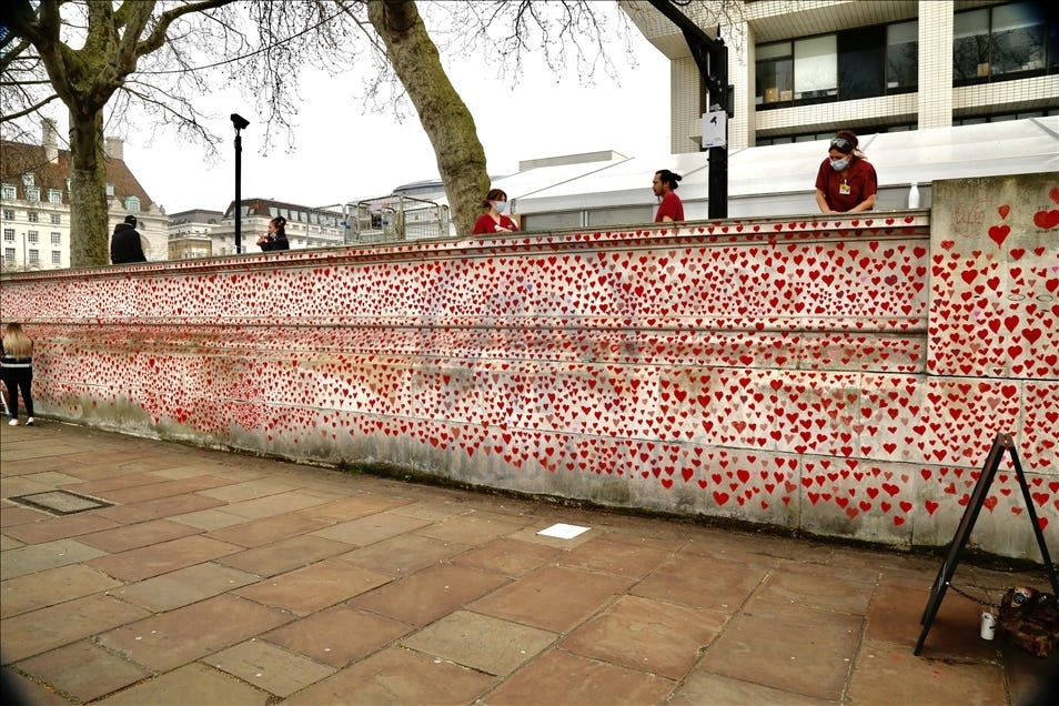 National Covid Memorial Wall in London - Anadolu Ajansı
