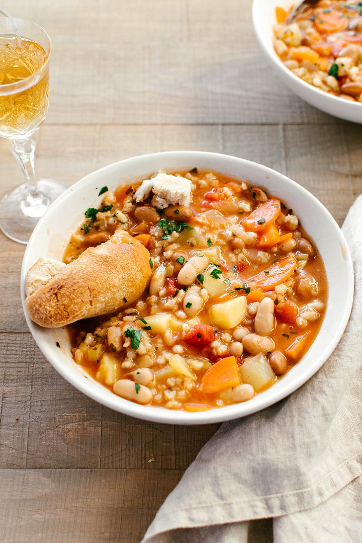 vegetable barley soup with beans