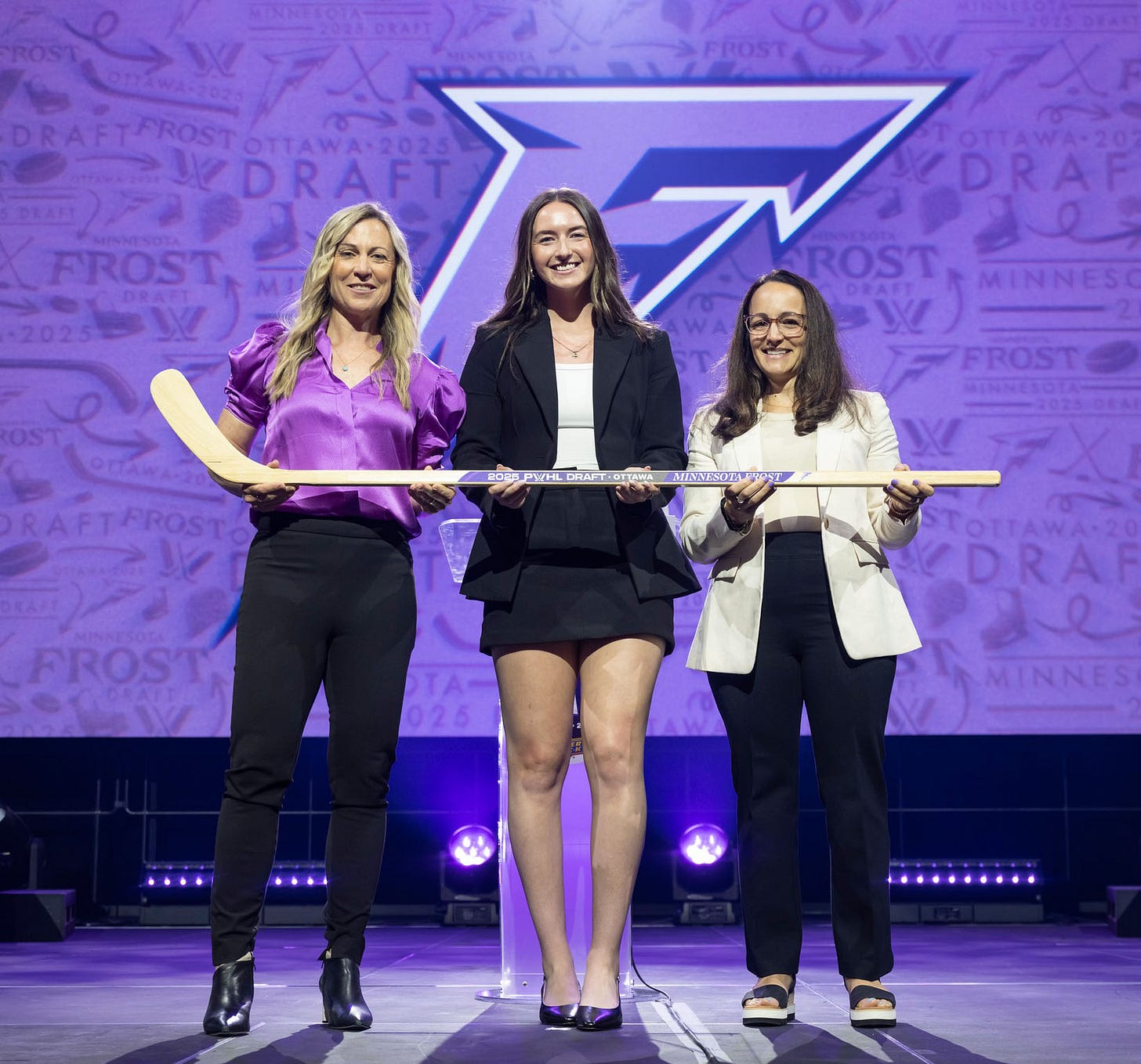 Frost draft Kendall Cooper