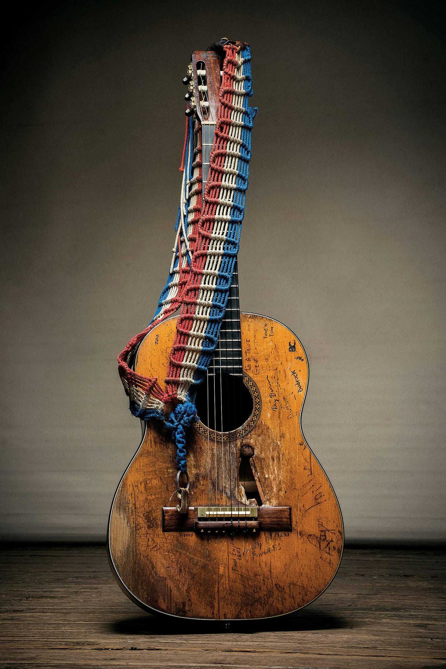 Trigger: The Life of Willie Nelson's Guitar – Texas Monthly