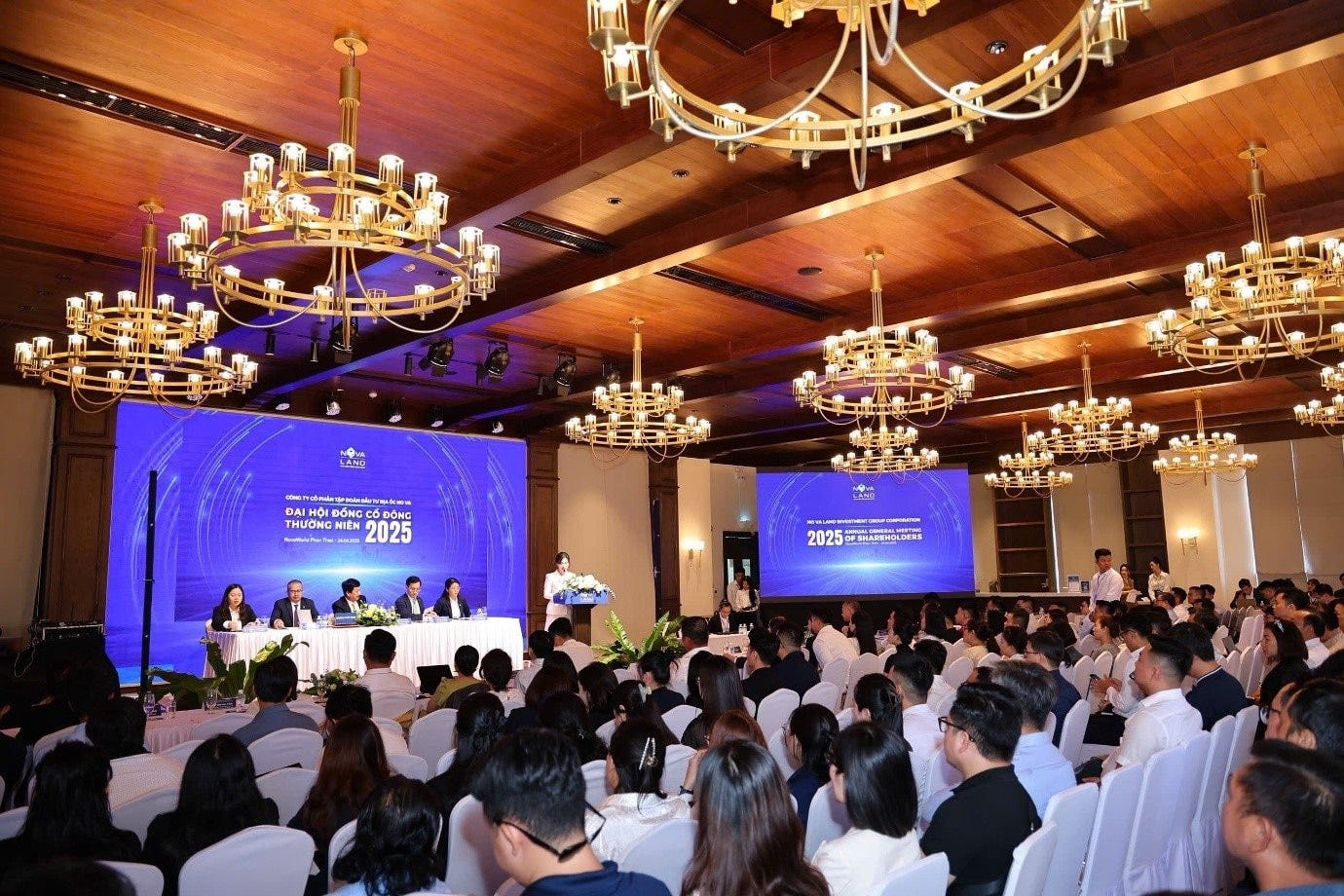 ĐHĐCĐ 2025 Novaland (NVL): Nỗ lực phục hồi, Novaland đặt mục tiêu 2025 bám sát thực tế, tập trung tháo gỡ pháp lý- Ảnh 2. ĐHĐCĐ 2025 Novaland (NVL): Nỗ lực phục hồi, Novaland đặt mục tiêu 2025 bám sát thực tế, tập trung tháo gỡ pháp lý- Ảnh 2.