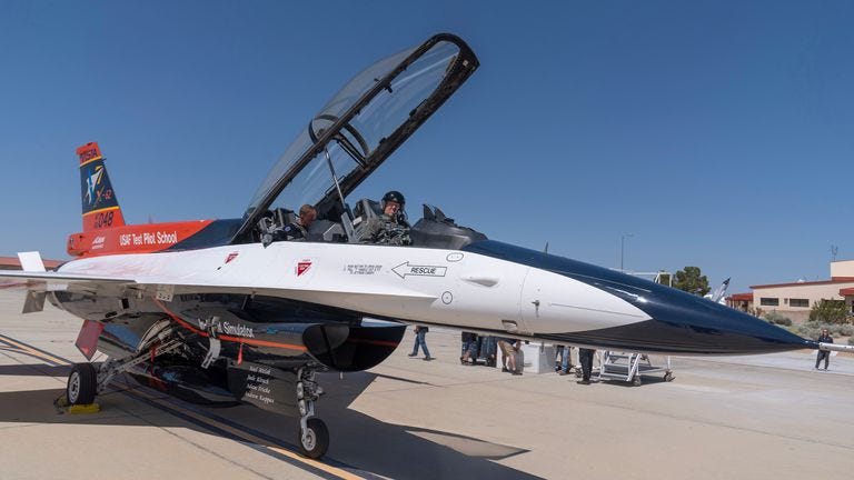 AI-controlled F-16 takes US Air Force leader for high-speed ride - as he  backs tech to launch weapons | US News | Sky News