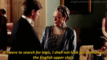 r/DowntonAbbey - The Dowager Countess 🥰