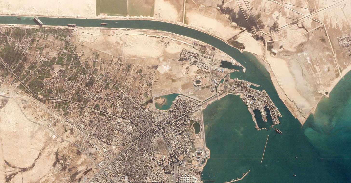 https://graphics.reuters.com/EGYPT-SUEZCANAL/SHIP/jznvngokdpl/img/topper.jpg