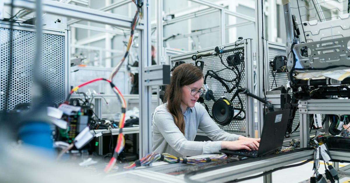 GlobalTech Reports 21% Revenue Growth to $22.1M in Fiscal 2025
