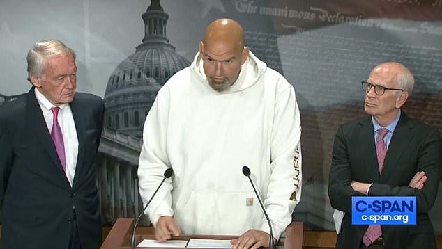 Lauren Boebert brands ailing Pennsylvania Senator John Fetterman 'truly unbecoming' in hoodie shorts – News Pub Lauren Boebert brands ailing Pennsylvania Senator John Fetterman 'truly unbecoming' in hoodie shorts – News Pub
